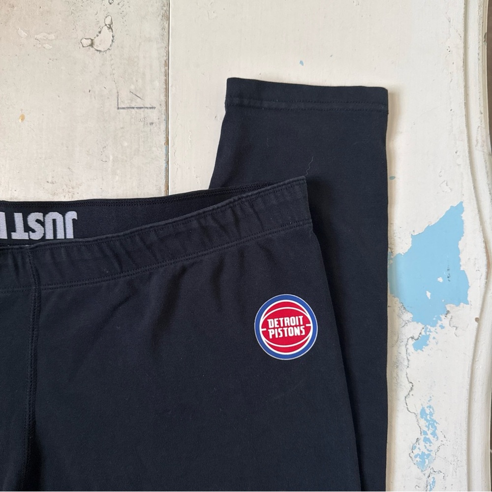 Detroit Pistons Nike Mens Compression Pants - XXL - Picture 2 of 6